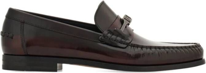 Ferragamo Metalen Band Bourgondisch Kalfsleer Schoen