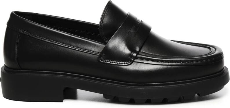 Ferragamo Platte Schoenen met A delteen