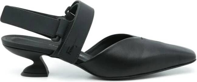 Ferragamo Pumps met vierkante neus 45 mm