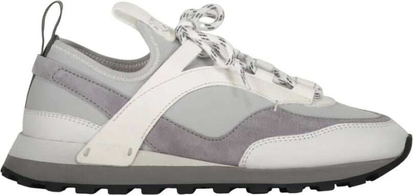 Ferragamo Sneakers met suède inzetstukken en tweekleurige veters