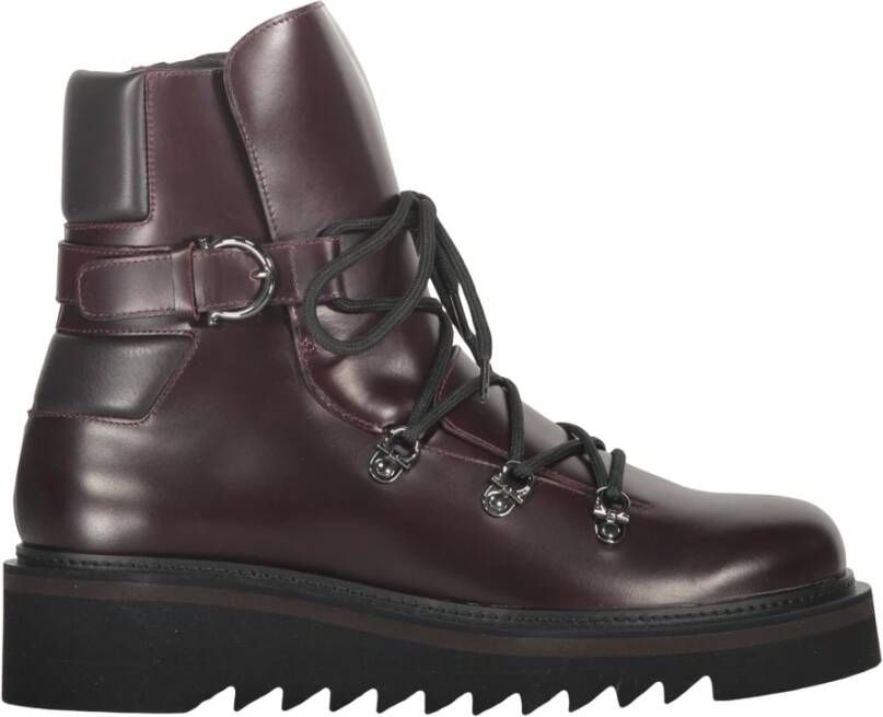 Ferragamo Stijlvolle leren enkellaarzen