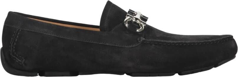 Ferragamo Stijlvolle leren loafers met metalen detail