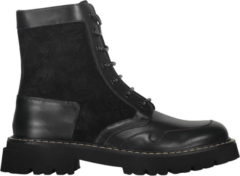 Ferragamo Stijlvolle Veterschoenen voor de enkel