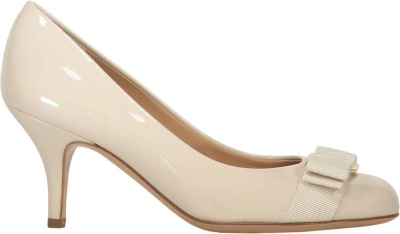 Ferragamo Strik Front Patent Leren Pumps