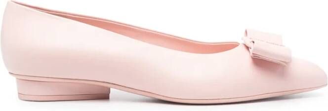 Ferragamo Viva Pointige Ballerina's