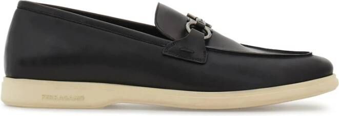 Ferragamo Zwarte Leren Ballerina`s met A delneus
