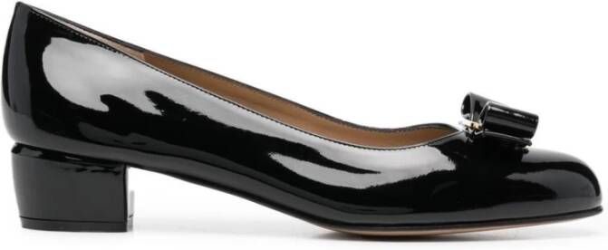 Ferragamo Zwarte Leren Hoge Hakken