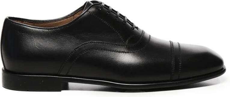 Ferragamo Zwarte Leren Platte Schoenen A del Teen