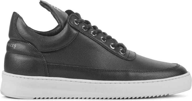 FILLING PIECES Lage Sneakers Heren Low Top Crumbs Maat: 45 Materiaal: Leer Kleur: Zwart