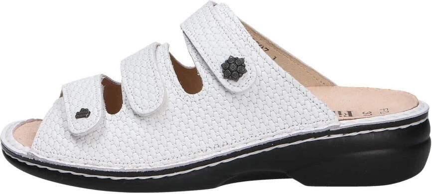 Finn Comfort Sandalen met drie bandjes van leer