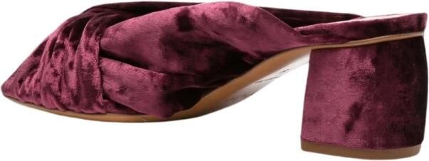 Forte Fluwelen Sandalen met Gekruiste Bandjes en Hoge Hak