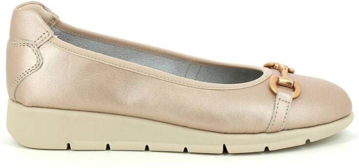 Frau Beige gelamineerde leren ballerina met gouden klem