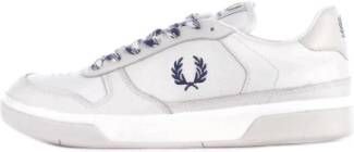 Fred Perry Beige Sneakers met Zij- en Achterlogo Details