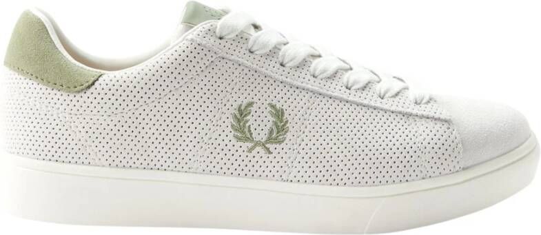 Fred Perry Geperforeerde suède sneakers Spencer-stijl