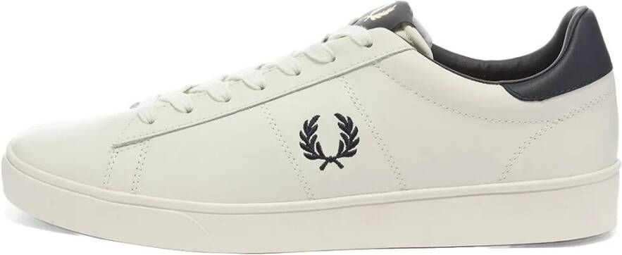 Fred Perry Leren Tennisschoenen met Geborduurde Laurierkroon White Heren