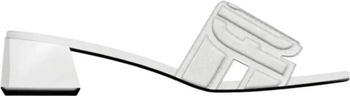 Furla Zomer Beige Sandalen met Arco Logo