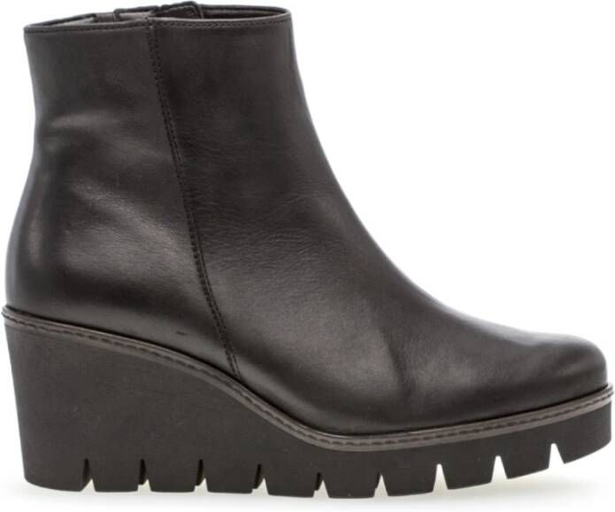 Gabor Utopia Chunky Wedge Heel Enkellaarsjes
