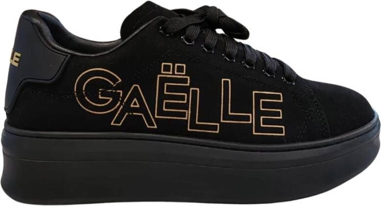 Gaëlle Paris Logo Embossed Leather Sneakers Addict