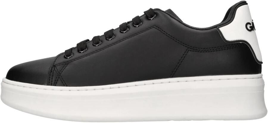Gaëlle Paris Sneakers