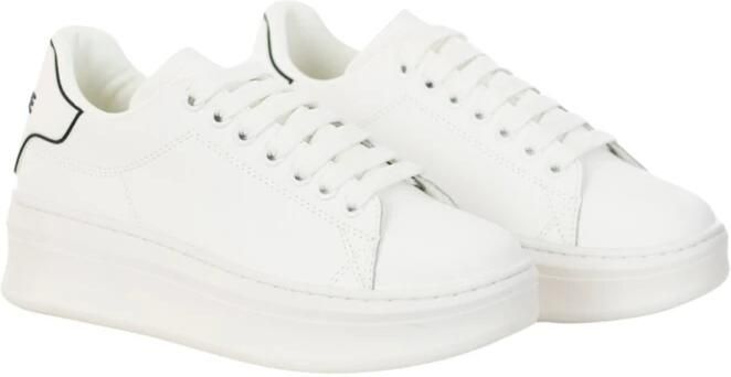 Gaëlle Paris Witte Leren Sneakers met Rubber Patch