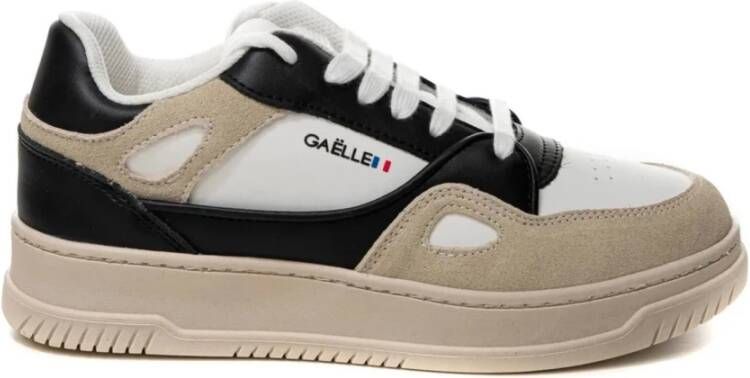 Gaëlle Paris Zwarte Suède Sneaker met Leren Bovenwerk
