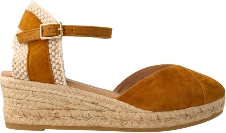 Gaimo Camel Espadrilles met V-hals en Gesp