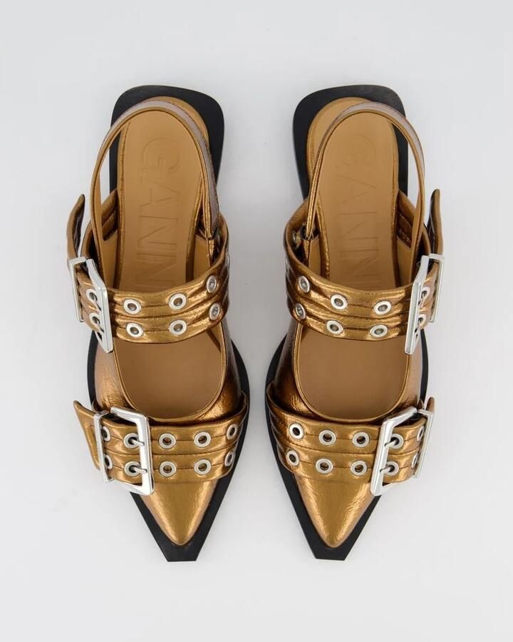 Ganni Chunky Buckle Ballerina in Brons