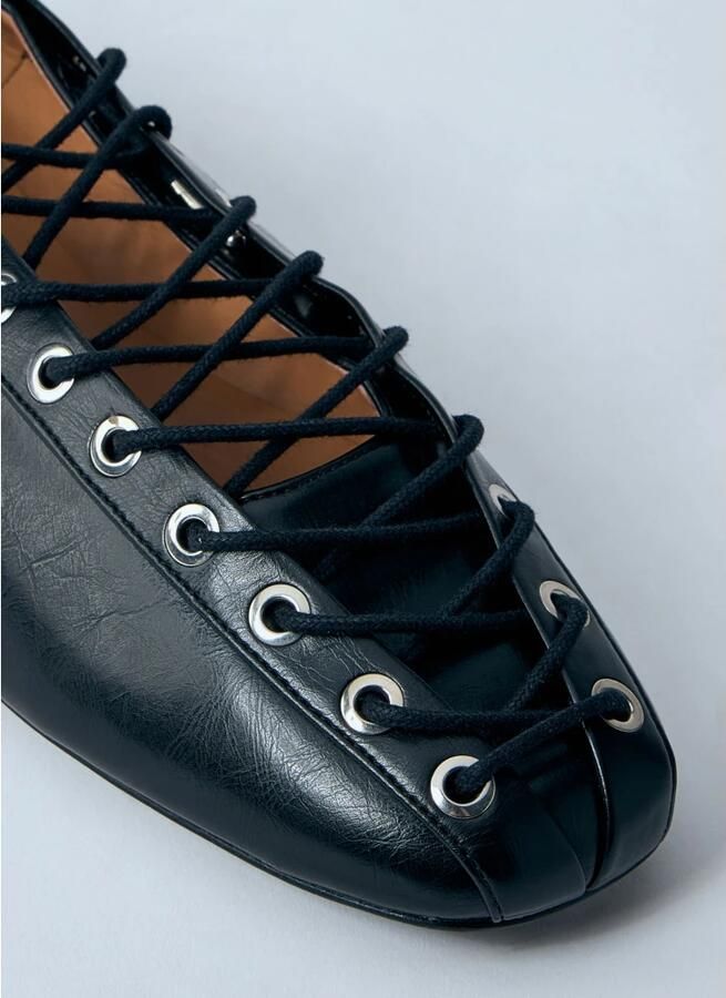 Ganni Zwarte veterschoenen met metalen oogjes - Foto 2