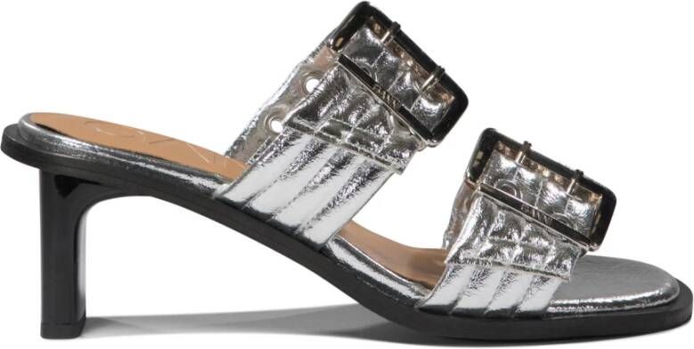 Ganni Zilveren Sandalen met Grote Gespen