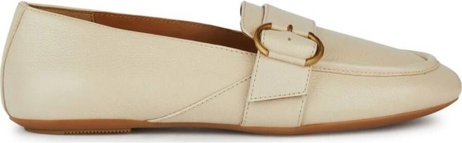 Geox Beige Loafers voor vrouwen Beige Dames