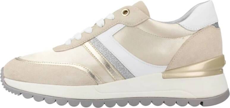 Geox Stijlvolle Casual Sneakers voor Vrouwen Beige Dames