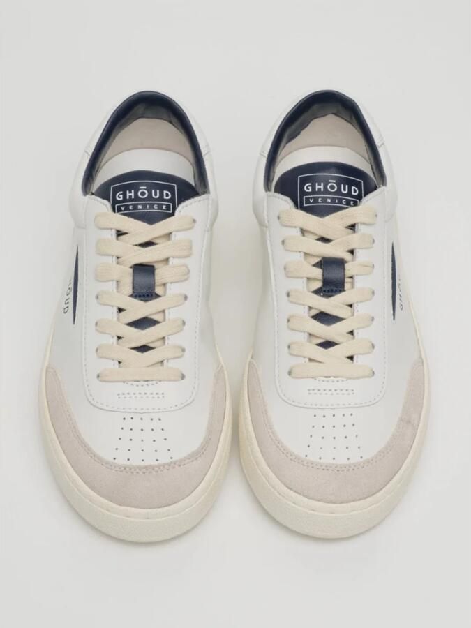 GHOUD Lage Sneakers Heren Lido Low Maat: 45 Materiaal: Leer Kleur: Wit