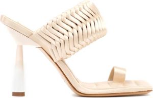 Gia Borghini Crèmekleurige Satijnen Hoge Hak Sandalen Beige Dames