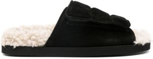 Gia Borghini Zwarte leren slides met nepbont Zwart Dames