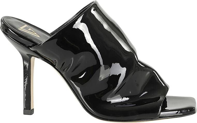 Giampaolo Viozzi Slippers & Mules Vernice Squarish Open-Toe Patent Leather Mules in zwart