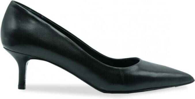 GIanmarco F. Zwarte leren pumps