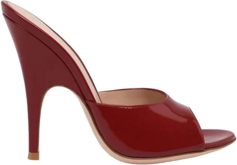 Gianvito Rossi Sofia Mule