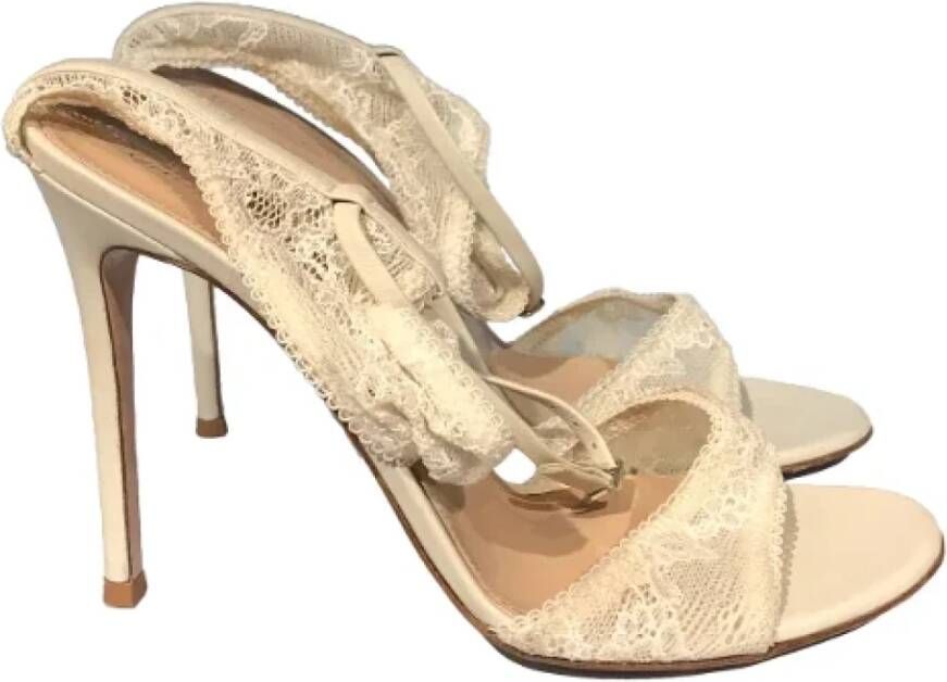 Gianvito Rossi Pre-owned Canvas sandals Beige Dames