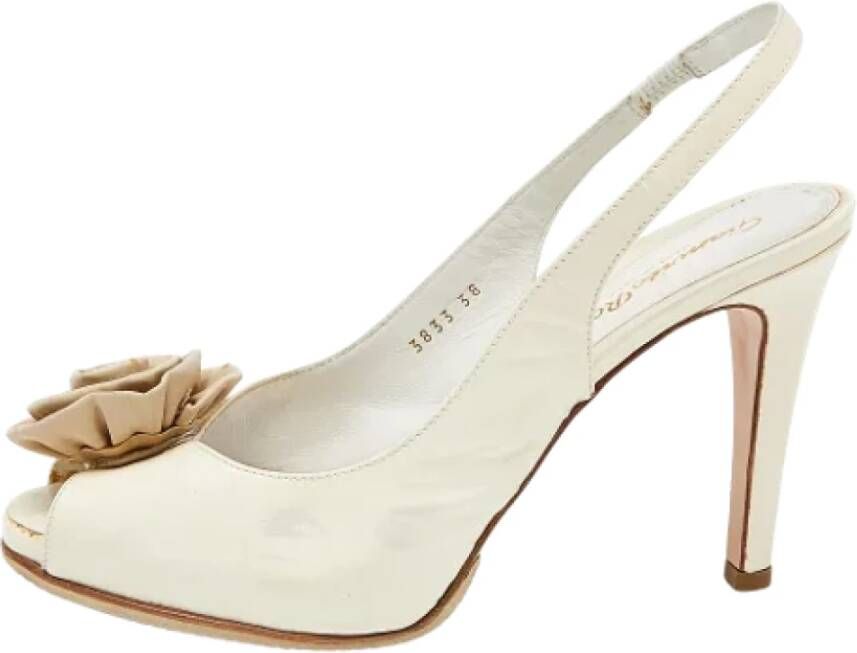 Gianvito Rossi Pre-owned Leather heels White Dames