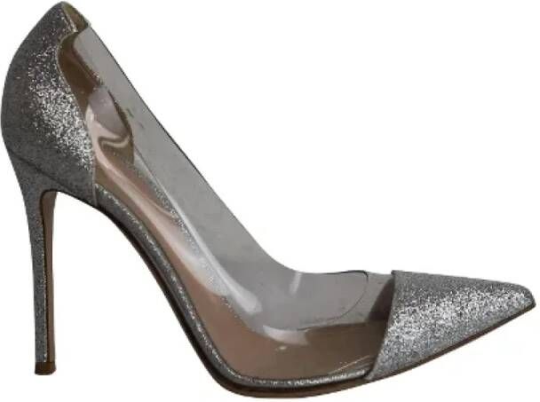 Gianvito Rossi Pre-owned Plastic heels Gray Dames