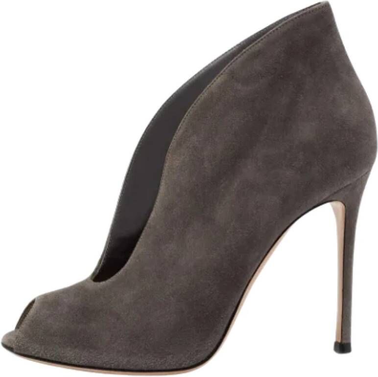 Gianvito Rossi Pre-owned Suede boots Gray Dames