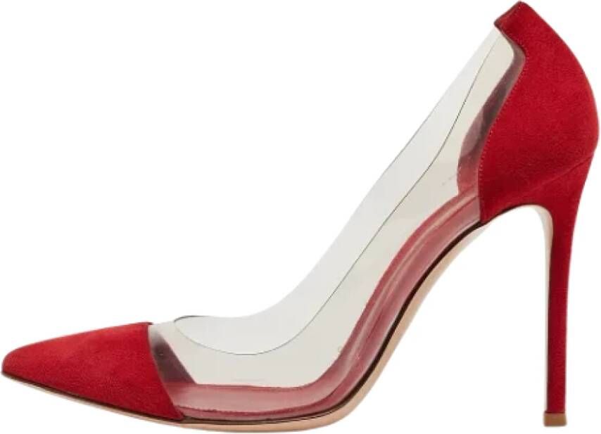 Gianvito Rossi Pre-owned Suede heels Red Dames