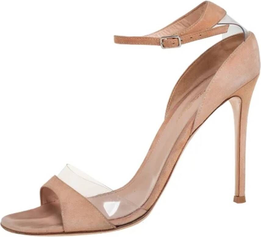 Gianvito Rossi Pre-owned Suede sandals Beige Dames