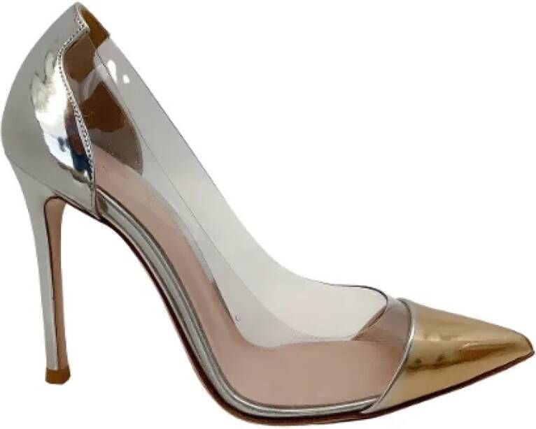 Gianvito Rossi Pre-owned Tweedehands Gouden Leren Hakken Yellow Dames