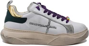 Gio+ Witte leren sneakers met gelamineerd detail