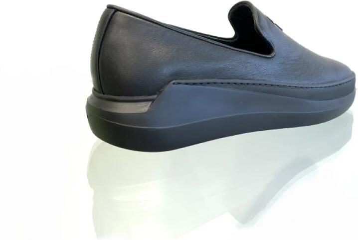 Giuseppe Zanotti Calfskin Slip-On Loafer - Foto 2