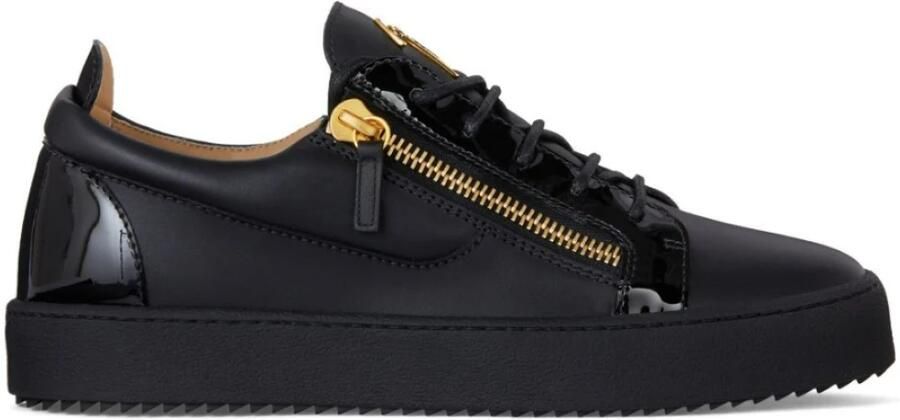 Giuseppe Zanotti Zwarte Leren Low-Top Sneakers met Rits aan de Zijkant