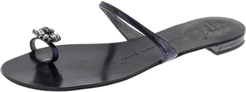 Giuseppe Zanotti Pre-owned Leather flats Black Dames