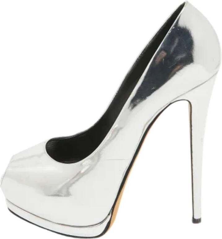 Giuseppe Zanotti Pre-owned Leather heels Gray Dames