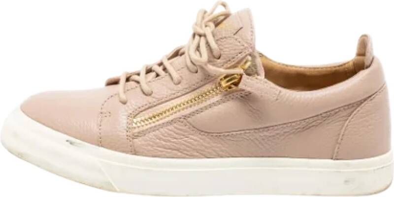 Giuseppe Zanotti Pre-owned Leather sneakers Beige Dames